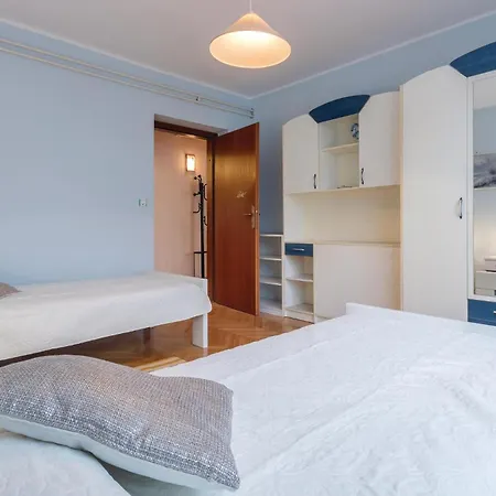 Stunning Apartment In Pula Apartamento *