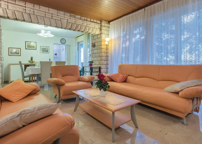 2 Bedroom In